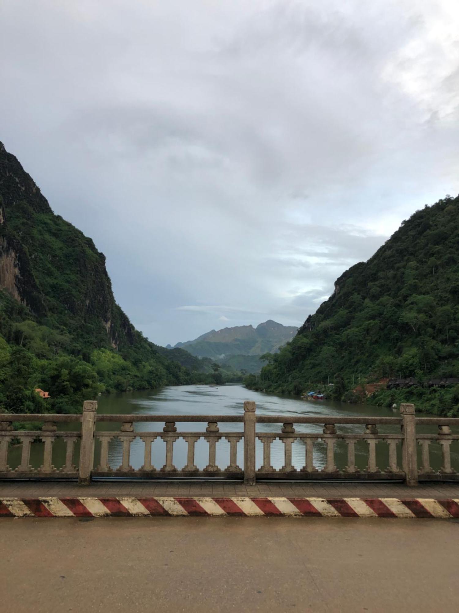 Nongkhaiw River View Nongkhiaw Exteriér fotografie